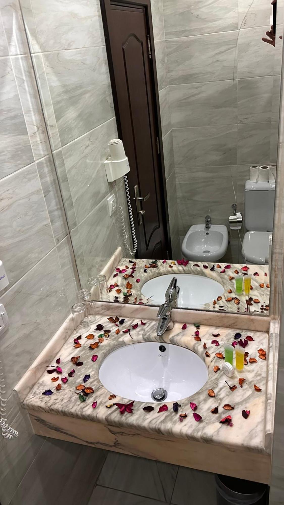 Sharah Mountains Hotel Wadi Musa Bagian luar foto