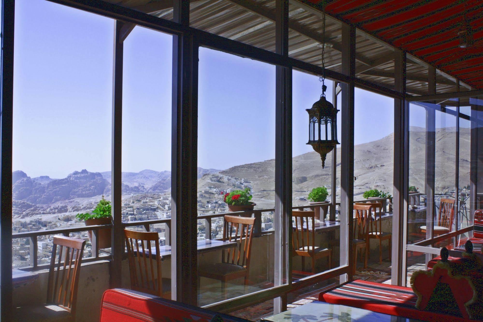 Sharah Mountains Hotel Wadi Musa Bagian luar foto